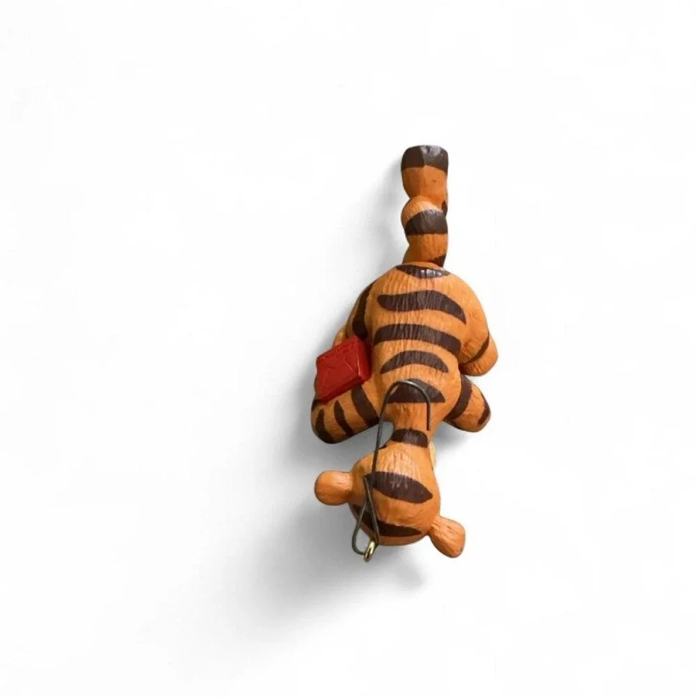 Hallmark Tigger Ornament Winnie the Pooh Unisex OS Orange Vintage Box